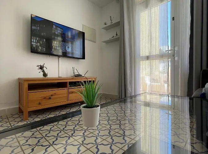 El Cortijo - Pool - Free Parking 美洲海滩